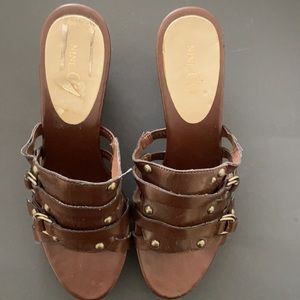 Nine&Co Brown Sandal Wedges Size 8 Barely Worn